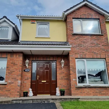 Inis Lua House Homestay Limerick